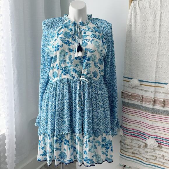 House of Harlow 1960 Dresses & Skirts - House of Harlow 1960 Blue White Printed Long Sleeves Mini Dress Women’s Large